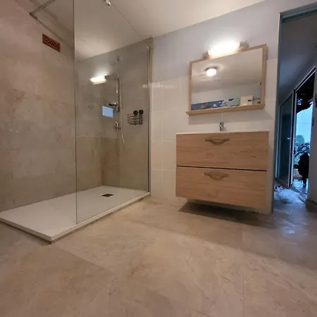 Holiday home Maison 4 Face A La Grand Jardin Ideal Famille Avec Pluri Animaux Saint Clair Le Lavandou